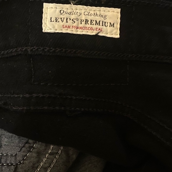 Levi’s Wedgie Straight Leg - Picture 5 of 8